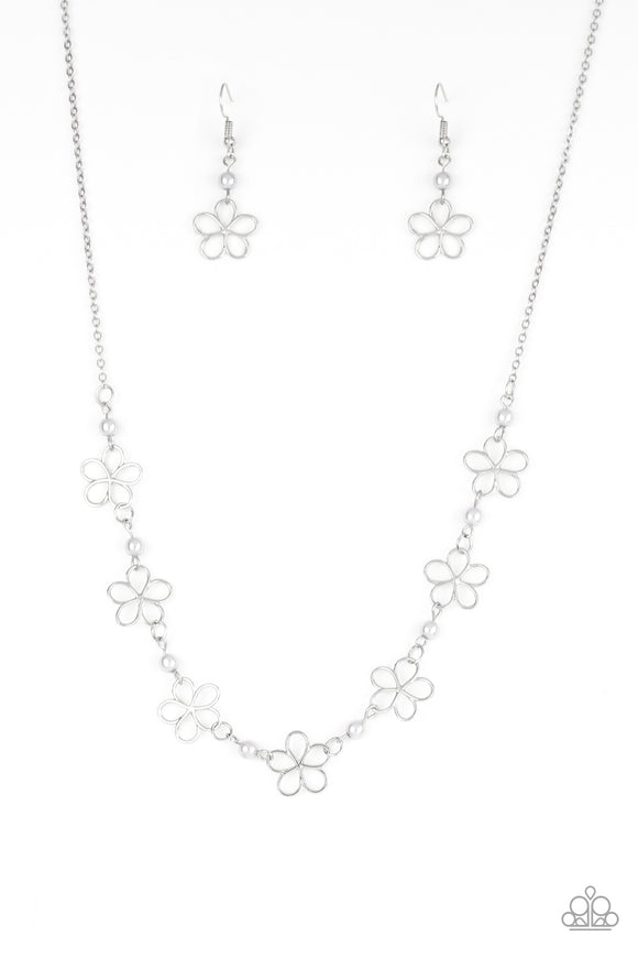 Paparazzi Necklace - Always Abloom - Silver