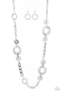 Paparazzi Necklace - Mechanically Metro - Silver