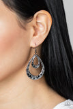 Paparazzi Earrings - Museum Muse - Black